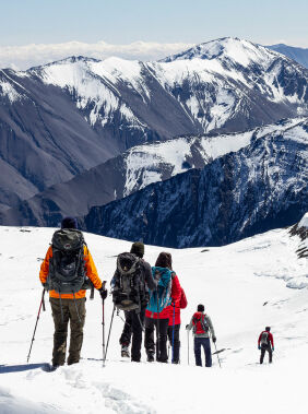 Climb to the top of Mt Bazarduzu