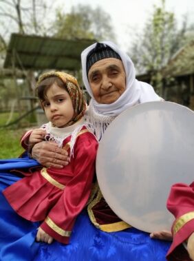 Lankaran grandmothers perform Talish folklore